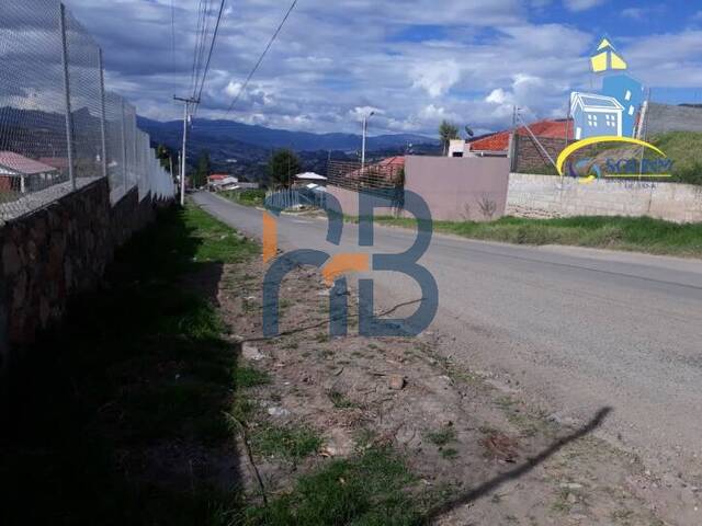 Terreno para Venta en Cuenca - 3