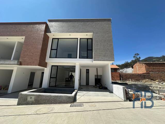 #MJ3156 - Casa para Venta en Cuenca - A - 2