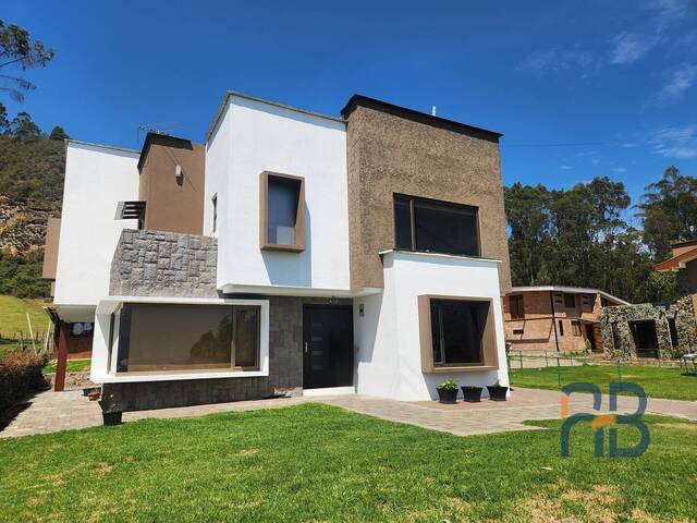 Casa para Venta en Cuenca - 2