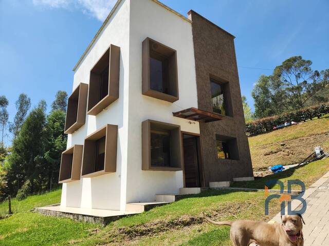 Casa para Venta en Cuenca - 4