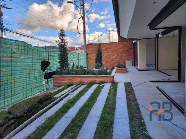 #MJ3183 - Local Comercial para Venta en Cuenca - A - 2