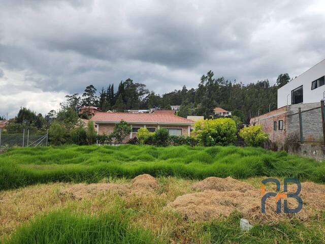 Terreno para Venta en Cuenca - 2